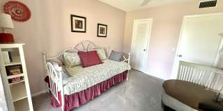 361 Tilford Q Gallery 25