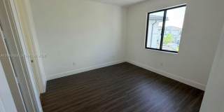 19708 NE 14th Ave Gallery 25