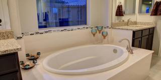 3607 E SALTER Drive Gallery 13