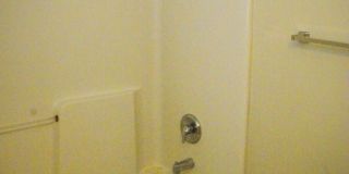 Townhome In Westbrook Near Campus--Pre-lease for the Fall Gallery 17