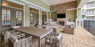 Riverhaus Creekside Apartments Gallery 25