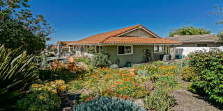 FULLY FURNISHED, CHARMING & AIRY, 4BR2BA MONTEMALAGA HILLTOP HOME W/ “QUEENS NECKLACE” VIEWS, 2-CAR GARAGE & BEAUTIFULLY LANDSCAPED, SERENE YARD CLOSE TO PARKS, SCHOOLS & SHOPPING! Gallery 35