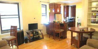 382 Commonwealth Ave. Gallery 9
