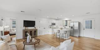 6302 E Cochise Road Gallery 25