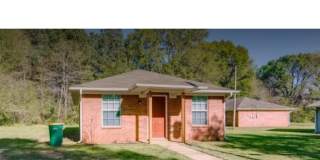 707 Texarkana Avenue Gallery 1