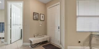1111 NW 1st Ave Gallery 6