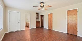 2505 Rustling Oaks Drive Gallery 12