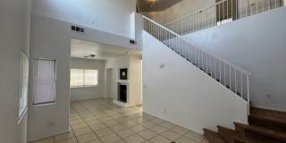 Pool & Spa plus 4 bedrooms Gallery 3
