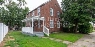 Beautifully Renovated 3 Bed/1 Bath Home in Fairview! Beautifully Renovated 3 Bed/1 Bath Home in Fairview! Gallery 1