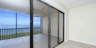PET FRIENDLY UNFURNISHED ELEVATED PENTHOUSE LIVING WITH PRIVATE ELEVATOR Gallery 11