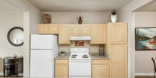 Runaway Bay Apartments Gallery 5