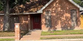 4804 N. 3rd St. Gallery 1