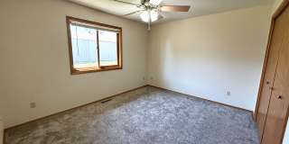 1505 Cedar Circle Gallery 9