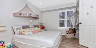 703 MOUNTAIN VIEW DRIVE Gallery 21