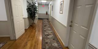 139 W MARKET Street Gallery 10