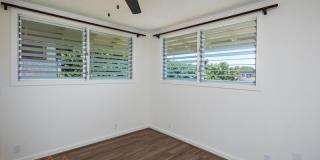 2133 Metcalf Street Gallery 8