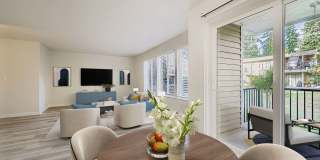 Beautifully Renovated 1 & 2 Bedroom Apartments in Lynnwood! Gallery 60