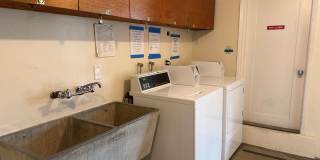 La Playa 1 bedroom, 1 bath Walking Distance to Bay & Point Loma Village Gallery 18