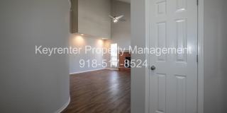 Gorgeous 4 Bedroom Remodel, Union Schools! Gallery 25