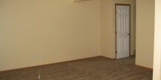 3.bd/2.5ba Townhouse in Puyallup Gallery 3