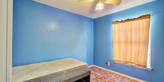 1346 Bayou Gallery 21