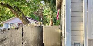 1040 RANDALL STREET Gallery 36