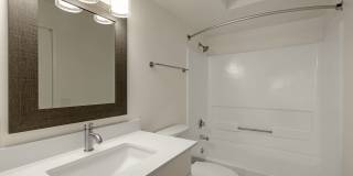 Meadow Glen Apartments Gallery 12