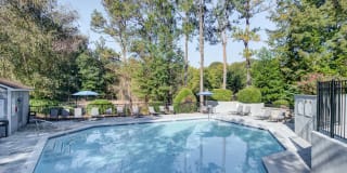 The 1800 at Barrett Lakes Apartments Gallery 15