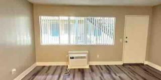 Jurupa Royale Apts Gallery 15