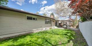 Fully Furnished Single Level Brick Home and Pet Friendly Gallery 48