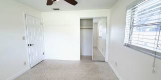 3/2/1 car garage in S. Ft. Myers Off Cypress Lake! Gallery 26
