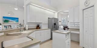 1811 SE 37th Terrace Gallery 7