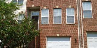 21477 RUSTY BLACKHAW Square Gallery 1