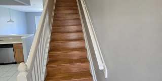 Lakefront Townhome in MetroWest Gallery 14