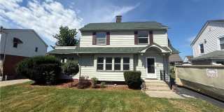 3012 Albion Road Gallery 1