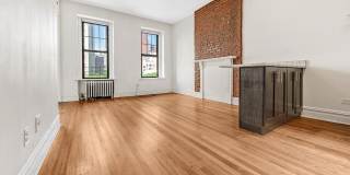 1688 York Ave Apt 4B Gallery 1