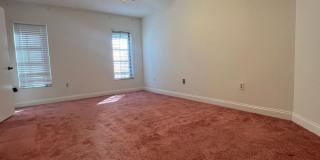 $1,150 * Annual **** 2 Bed / 2 Bath Condo ** Private, Gated Community - Rolls Landing ** Gallery 8