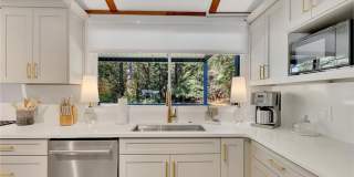 111 Robinhood Drive Gallery 10