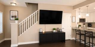 2821 S SKYLINE Drive Gallery 5