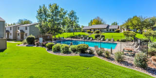 The Hewing Gallery 27