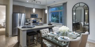 322 on North Broad Gallery 18