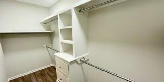 Beautiful 3/2 + office home for rent next to Brandon High School! Gallery 22