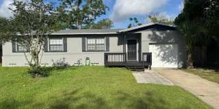 Ready Now! 4/2 Single Family Home in Arlington! Gallery 1