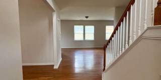 4BR/3BA Home in Winding Walk Gallery 5