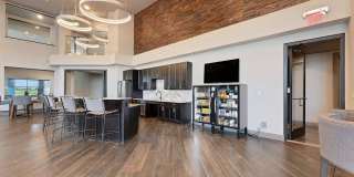 Discovery Park Gallery 22