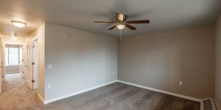 Evergreen Valley Apartments Gallery 4