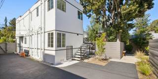 Stunning Luxury 2BR with Wraparound Deck in Downtown Palo Alto Gallery 2
