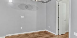2625 West 25th Avenue Gallery 7