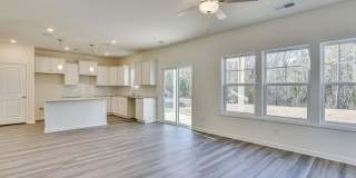 323 Suncrest Court Gallery 8