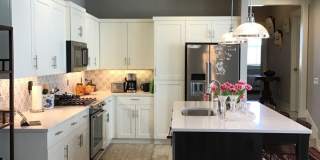 FOR RENT - All Inclusive Owner pays utilities - Furnished 3 bed, 2 bath NorthWest Crossing Townhome Gallery 11